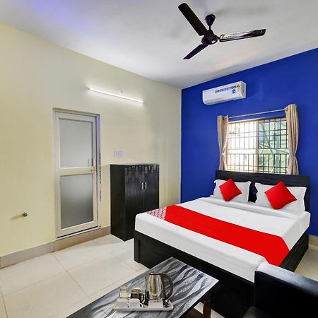 Oyo Flagship 81058 Royal Regalia Hotel Bhubaneswar Buitenkant foto