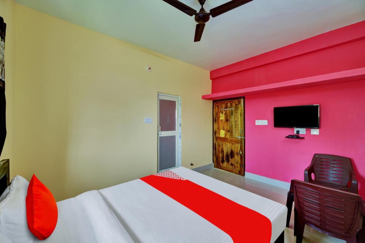 Oyo Flagship 81058 Royal Regalia Hotel Bhubaneswar Buitenkant foto