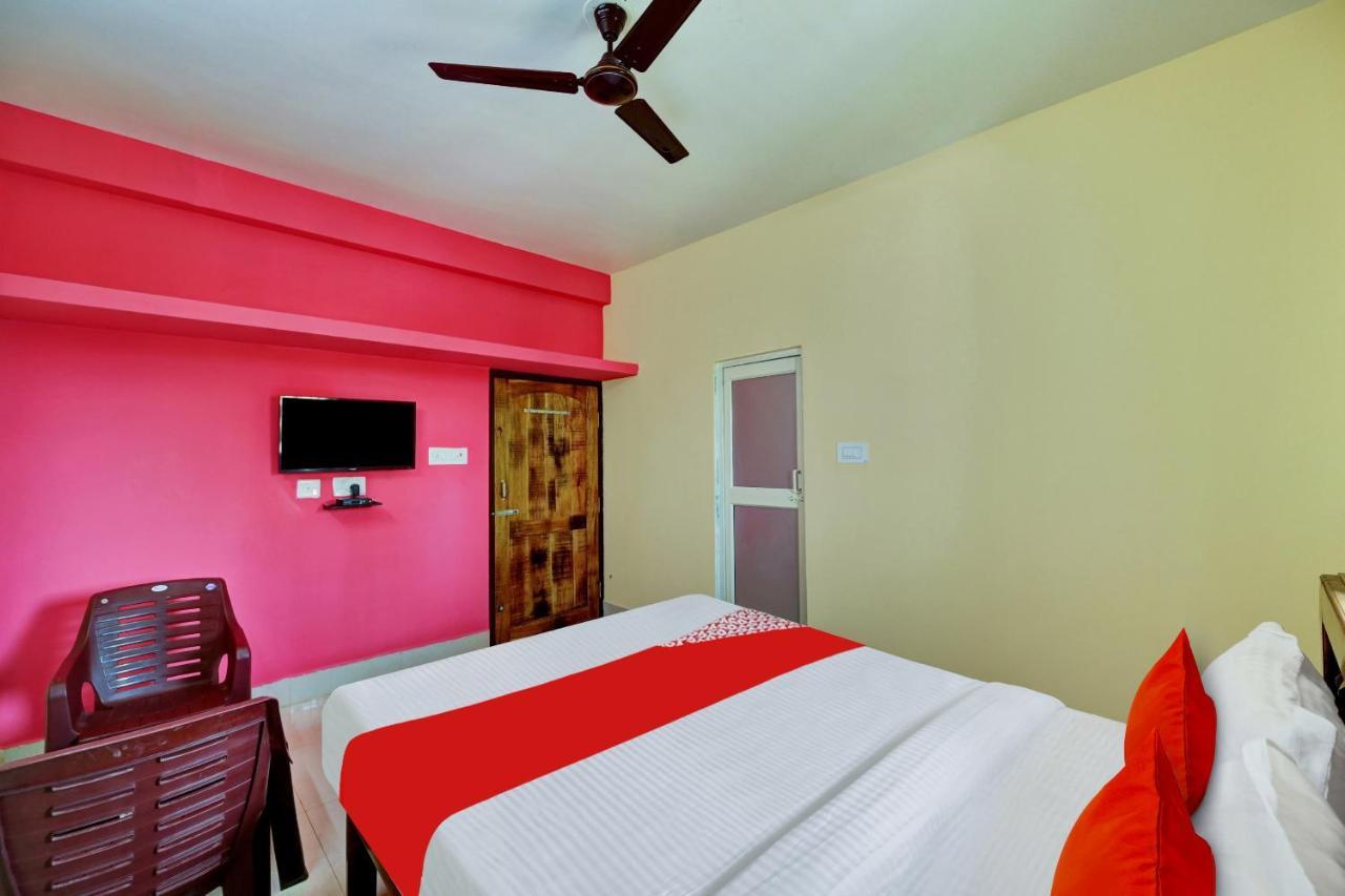 Oyo Flagship 81058 Royal Regalia Hotel Bhubaneswar Buitenkant foto