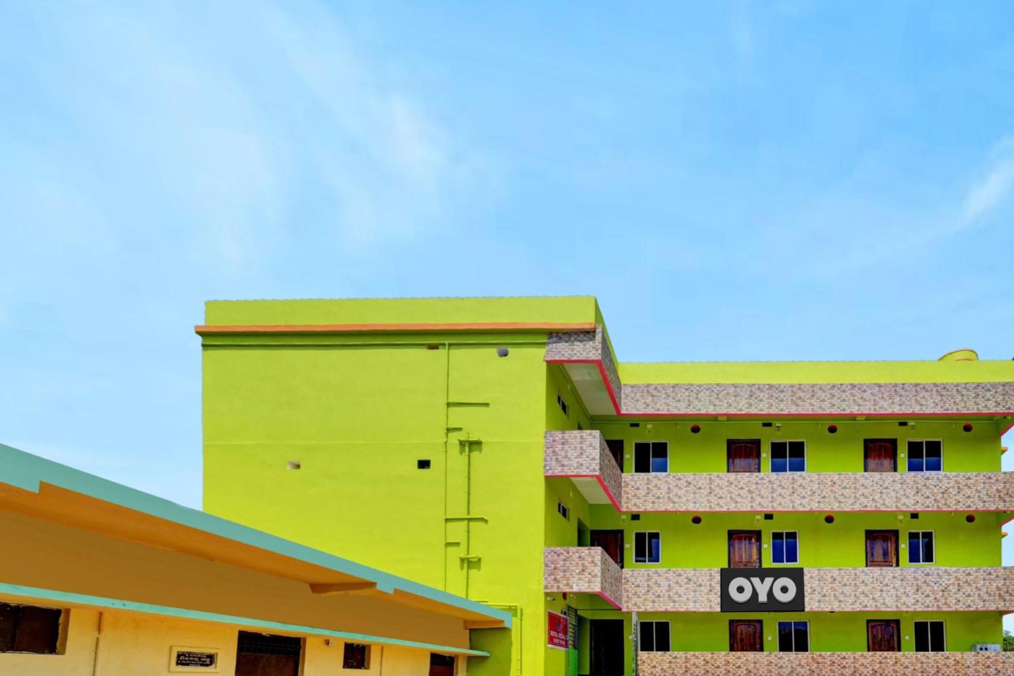 Oyo Flagship 81058 Royal Regalia Hotel Bhubaneswar Buitenkant foto